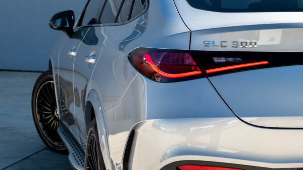 2026 Mercedes-Benz GLC-Class GLC300 SUV image 15