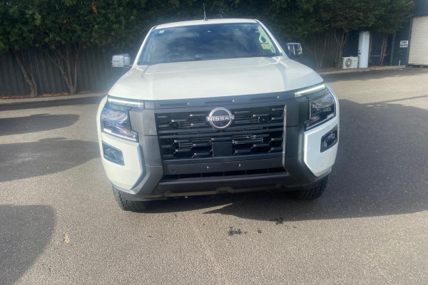 2026 Nissan Navara D27 ST Ute Image 3