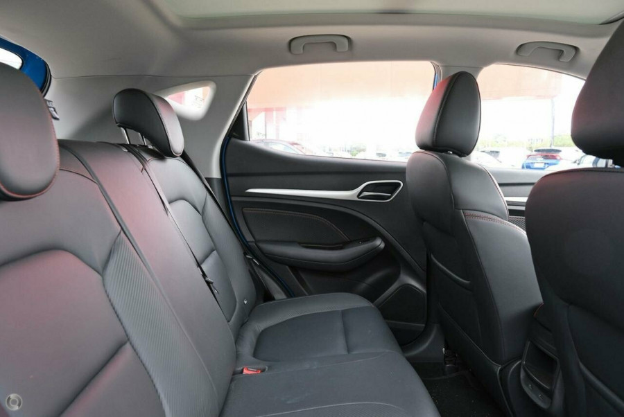2024 MG ZST S13 Essence SUV Image 7