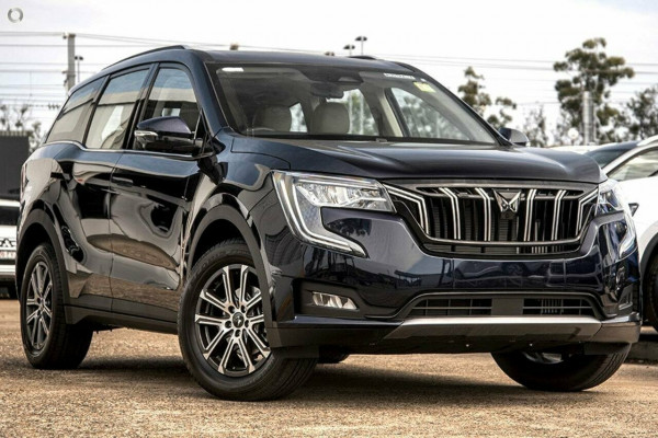 2025 Mahindra XUV700  AX7L SUV