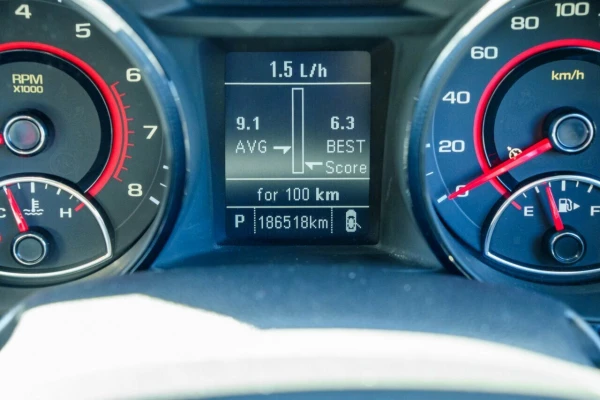 2015 Holden Commodore VF SV6 Storm Sedan Image 17