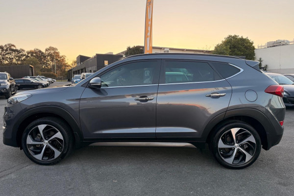 2015 Hyundai Tucson TLe Highlander SUV Image 9