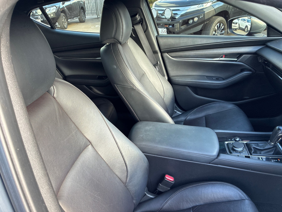 2019 Mazda 3 BP Series G20 Touring Hatch Image 16