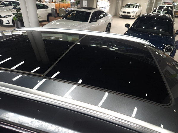 2018 BMW X1 F48 sDrive20i SUV image 9