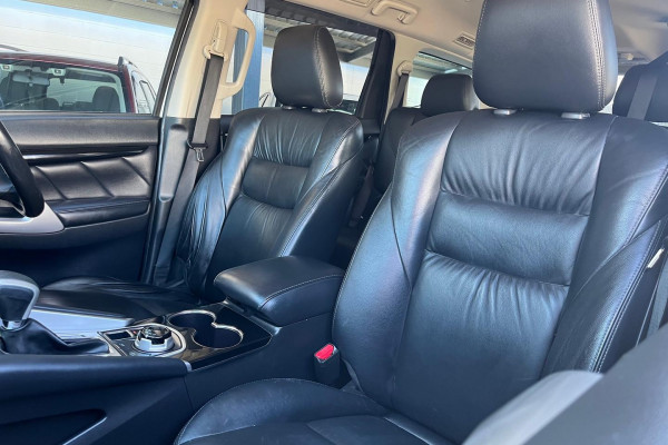 2018 Mitsubishi Pajero Sport QE GLS SUV Image 11