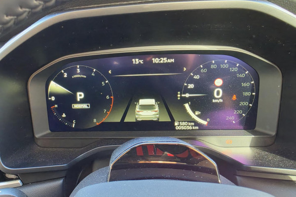 2025 Mitsubishi Outlander ZM LS SUV Image 10