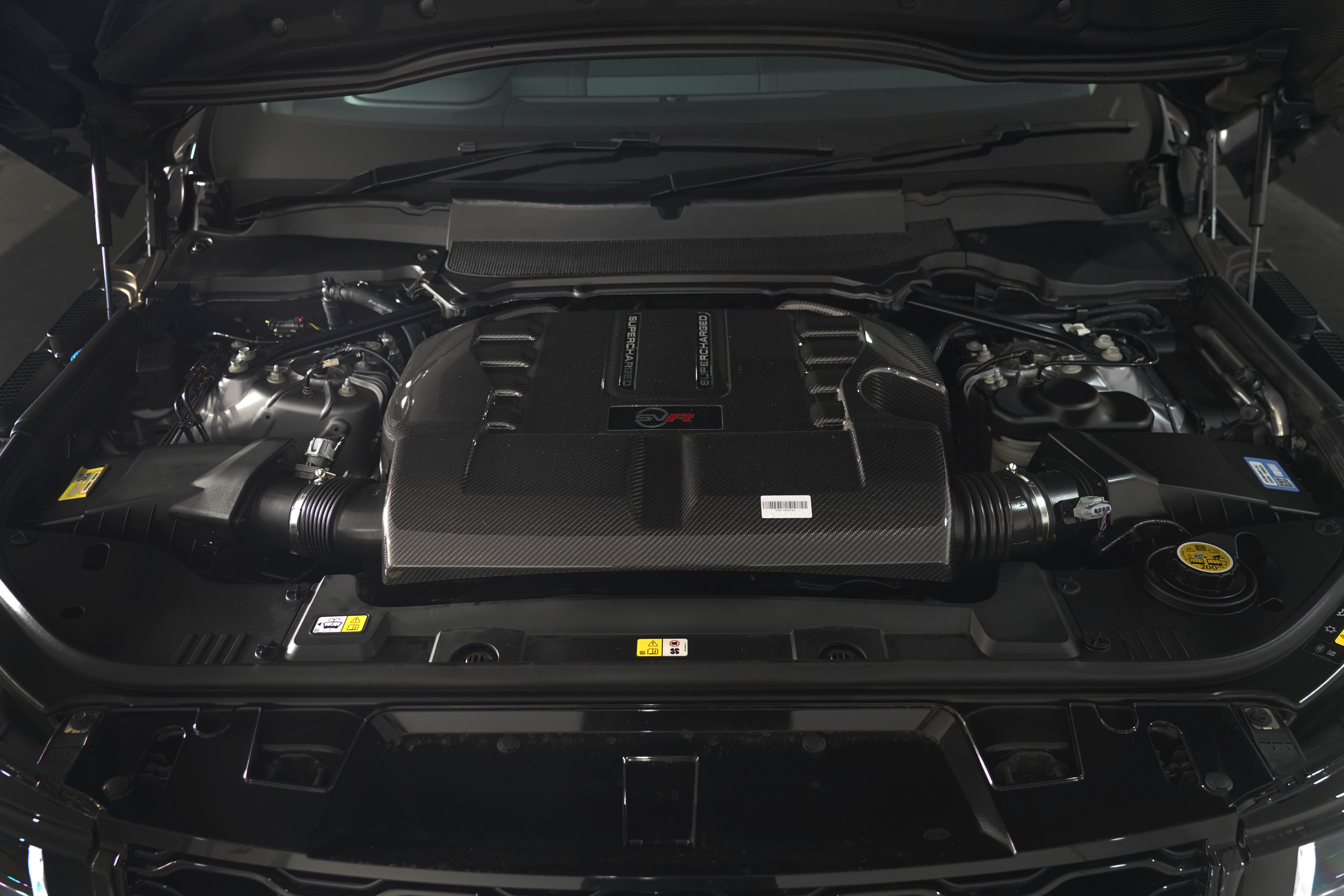 2022 Land Rover Range Rover Sport P575 SVR Carbon Edition SUV Image 30