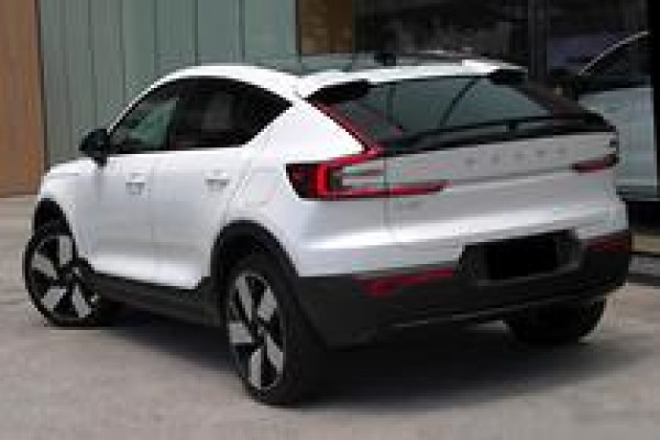 2023 Volvo C40 XK Recharge Twin Pure Electric SUV Image 2