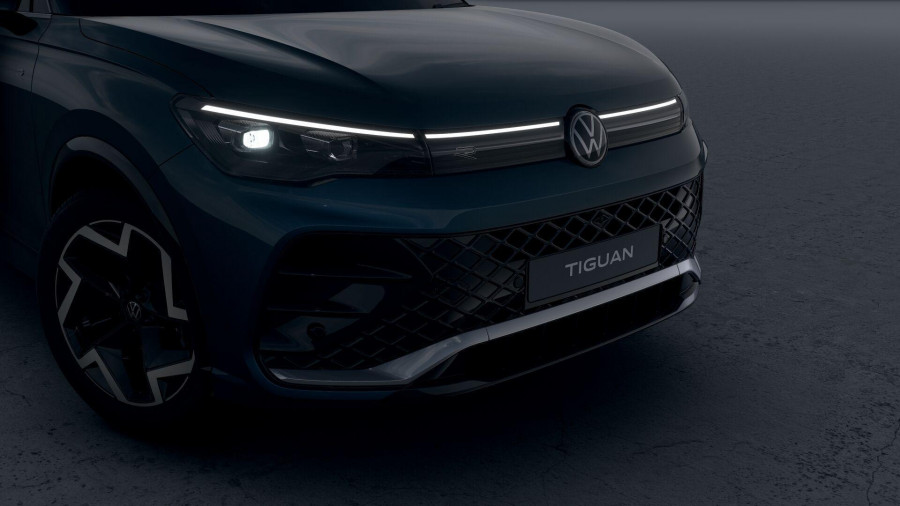 2025 Volkswagen Tiguan CT 150TSI R-Line SUV Image 4