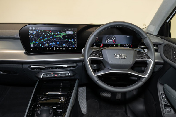 2025 Audi Q3 F3 TFSI 110kW SUV image 7