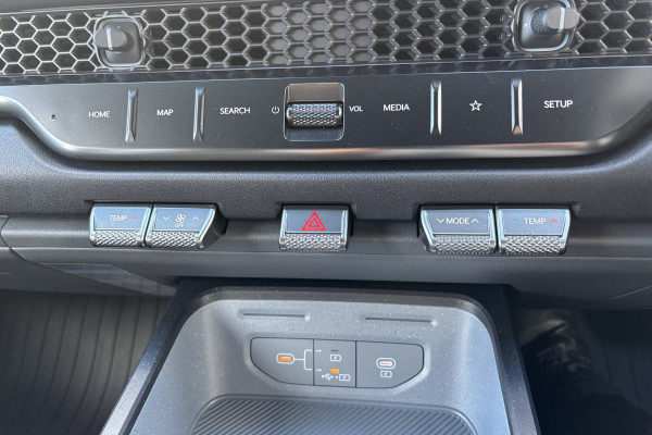 2025 MY26 Kia Tasman TK X-Line Ute Image 38