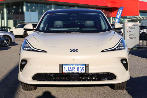 2025 MG IM6 S12L Performance SUV Image 4