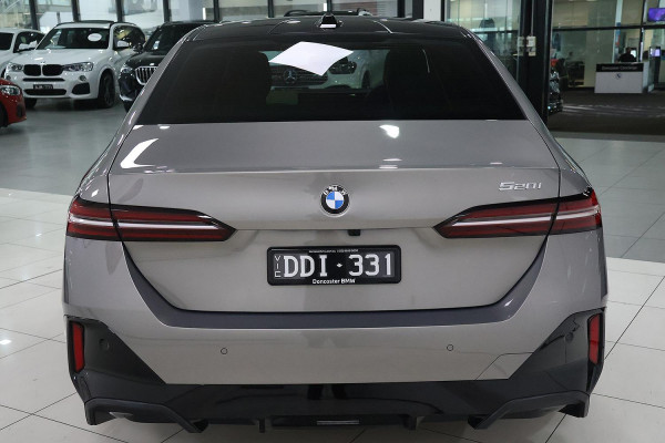 2023 BMW 5 Series G60 520i M Sport Sedan image 5