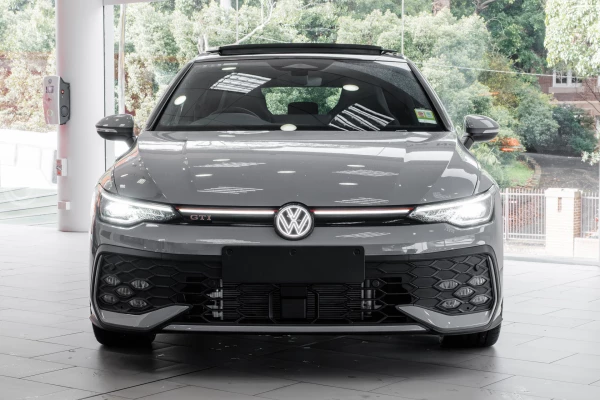 2025 Volkswagen Golf 8.5 GTI Hatch Image 4