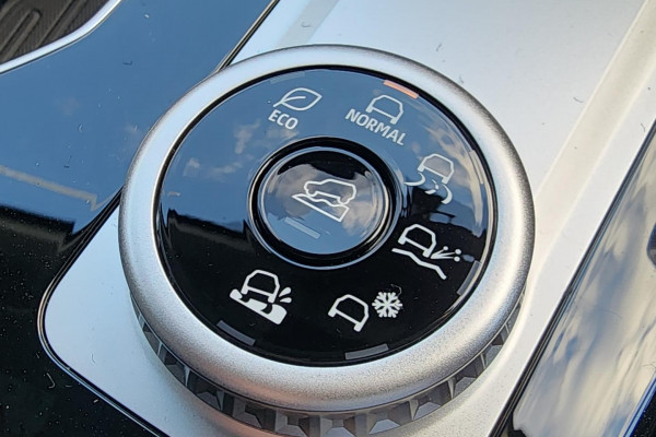 2025 Mitsubishi Outlander ZM LS SUV Image 16