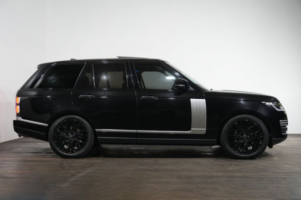 2019 Land Rover Range Rover SDV8 Autobiography SUV Image 4