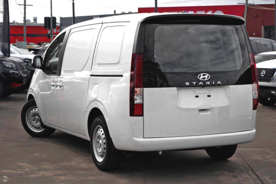 2026 Hyundai Staria Load US4.V3  Van Image 4