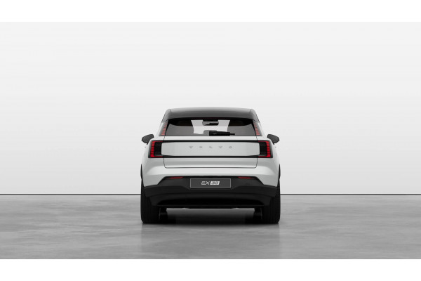 2025 Volvo EX30  Twin Motor Performance Ultra SUV Image 4