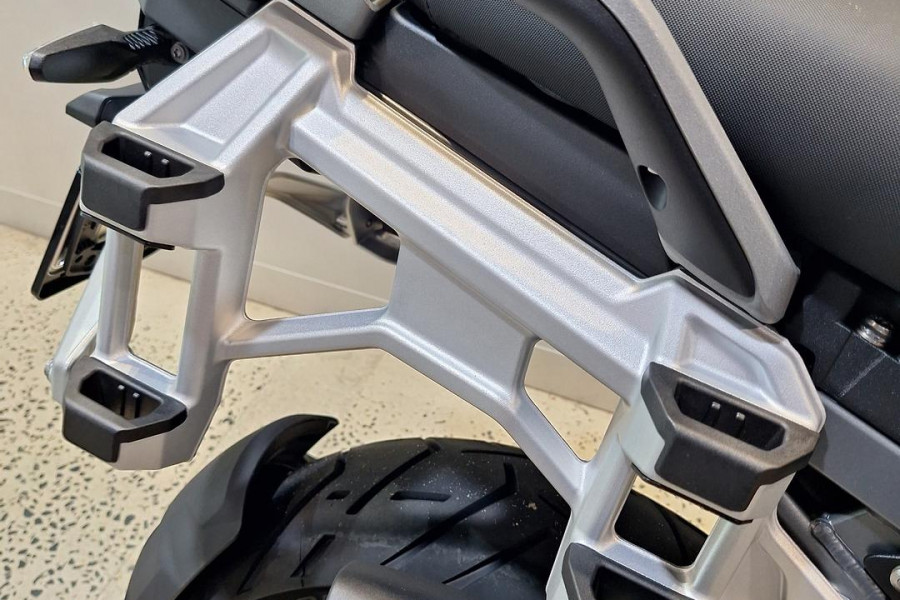2025 BMW R 1300 GS Adventure Trophy R 1300