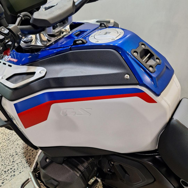 2025 BMW R 1300 GS Adventure Trophy R 1300 image 12