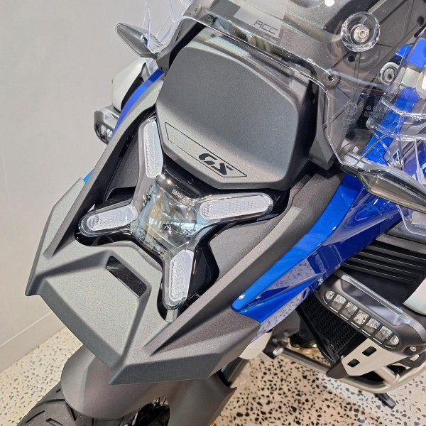 2025 BMW R 1300 GS Adventure Trophy R 1300 image 16