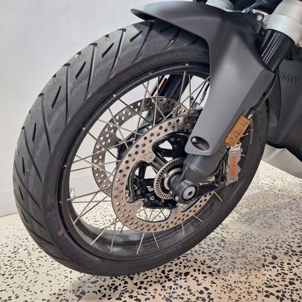 2025 BMW R 1300 GS Adventure Trophy R 1300 image 32
