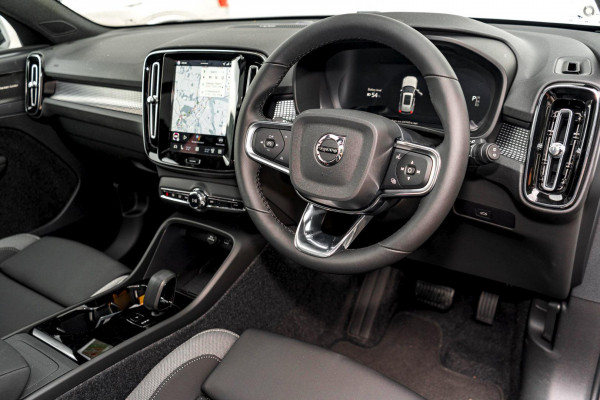 2026 MY27 Volvo EX40  Ultra Twin Motor Performance SUV Image 7