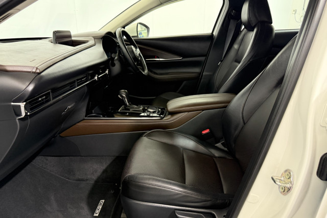 2022 Mazda CX-30 DM2WLA G25 Astina SUV Image 9