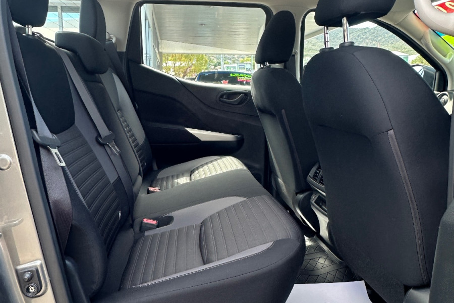 2022 MY22.5 Nissan Navara D23 SL Warrior Ute Image 13
