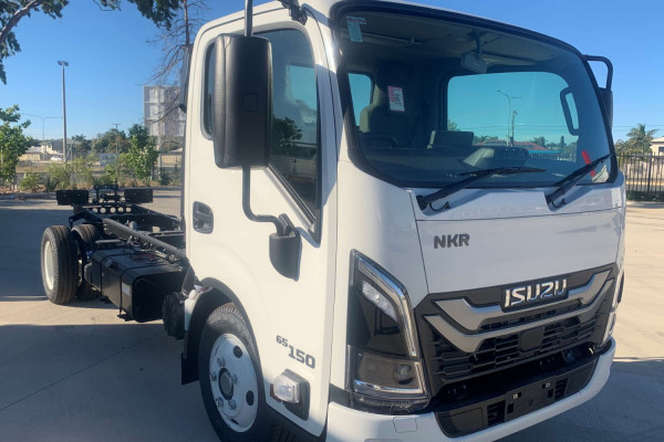 2026 Isuzu NKR 65/45-150 DT D34 Cab Chassis Image 1