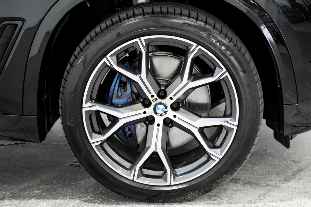 2022 BMW X5 Xdrive30d SUV Image 6