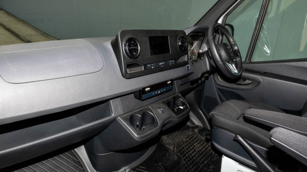 2024 Mercedes-Benz Sprinter VS30 Van image 17