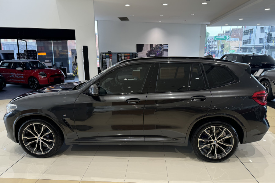 2020 BMW X3 xDrive30d - M Sport SUV Image 7