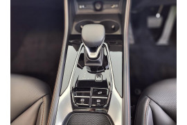 2025 MG HS AS33 Essence SUV
