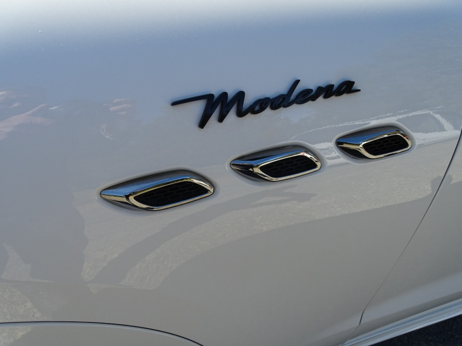 2022 Maserati Levante M161 Modena SUV Image 9