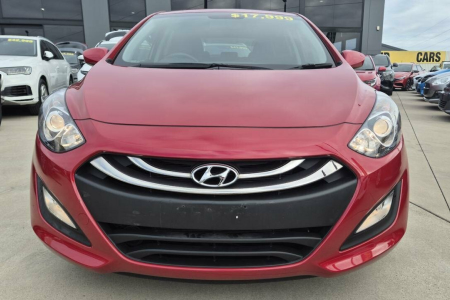 2013 Hyundai i30 GD2 Active Hatch Image 8
