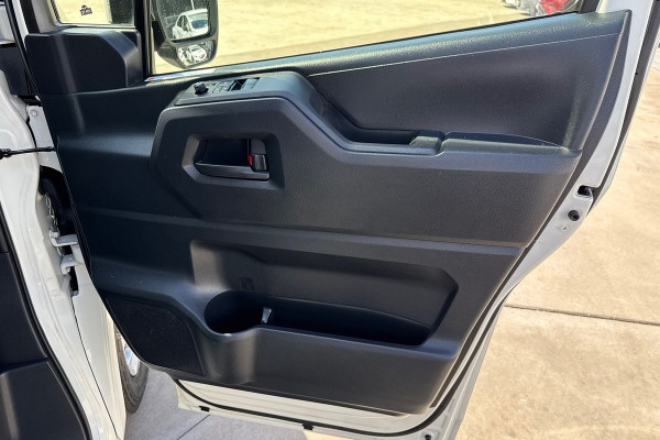 2019 Toyota HiAce GDH300R Commuter Van Image 5