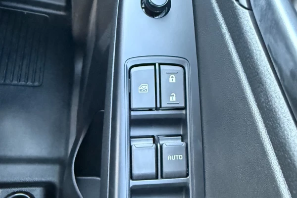 2025 MY25.5 Isuzu D-MAX RG X-RIDER Ute Image 19