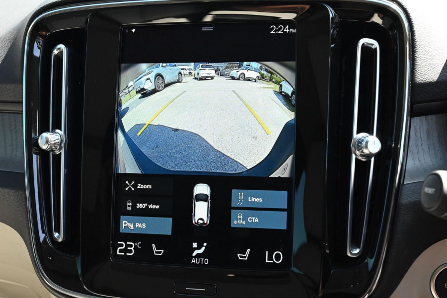 2022 Volvo XC40 XZ T4 Inscription SUV