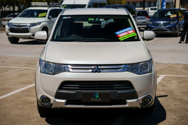 2014 MY14.5 Mitsubishi Outlander ZJ ES Wagon Image 5