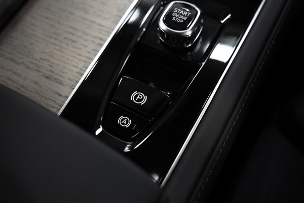 2026 Volvo XC90 L Series Ultra B5 Bright SUV Image 13