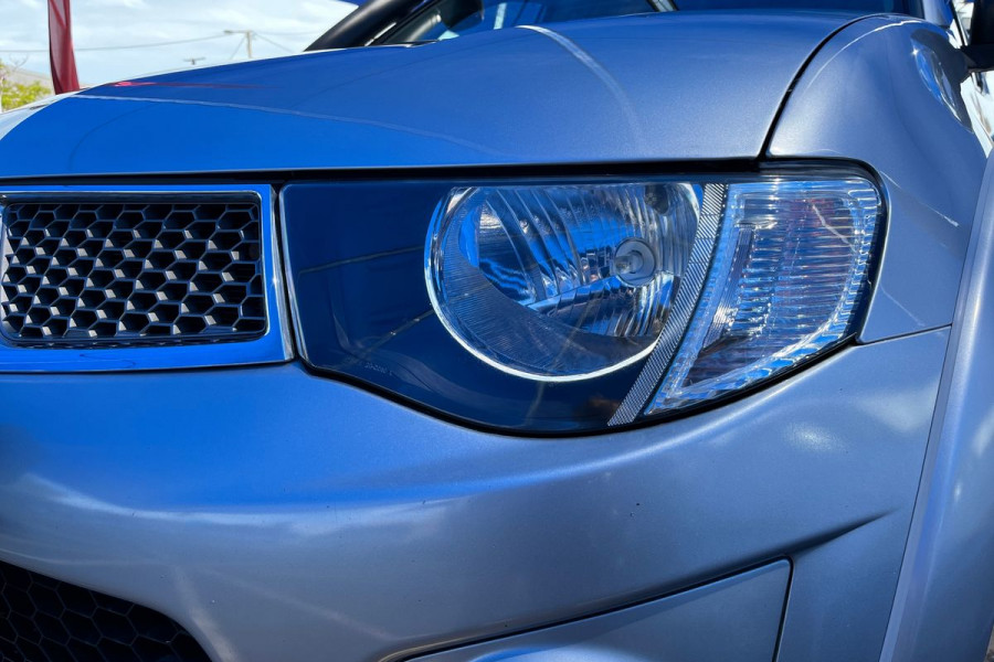 2013 Mitsubishi Triton MN GLX-R Ute Image 13