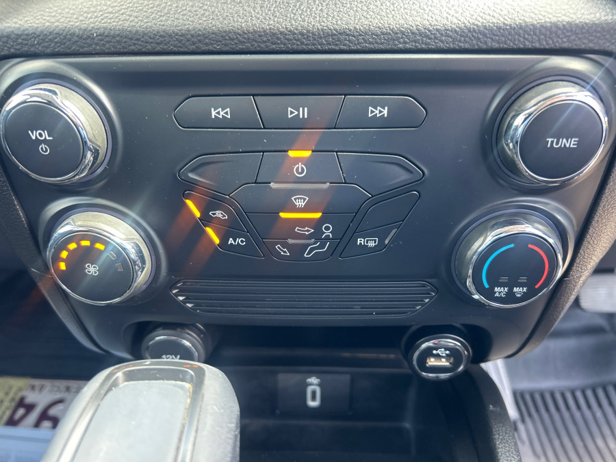 2022 MY21.75 Ford Ranger PX MkIII XL Cab Chassis Image 17