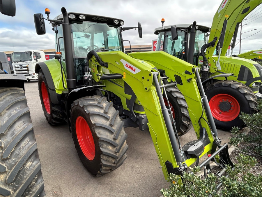 2026 CLAAS TRACTORS 4WD & FWA Image 1
