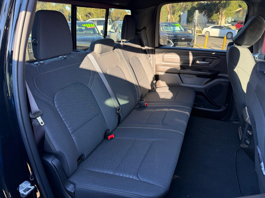 2026 Ram 1500 DT Express Black Edition Hurricane SO Ute Image 19