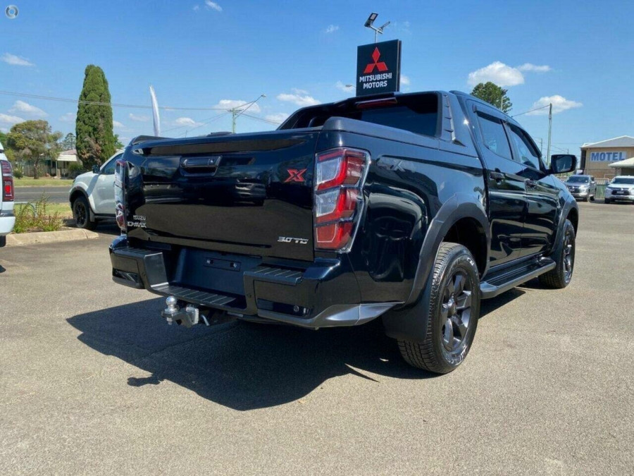 2024 Isuzu D-MAX RG X-TERRAIN Ute Image 7