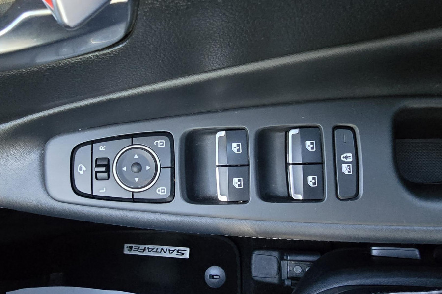 2022 Hyundai Santa Fe TM.V4 Elite SUV Image 18
