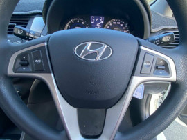 2016 MY17 Hyundai Accent RB4 Active Hatch image 10