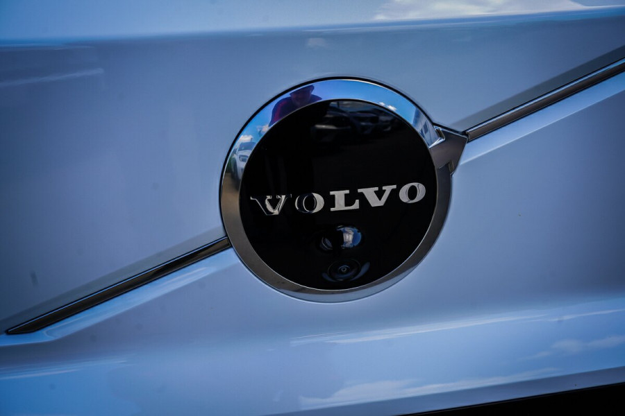 2023 MY24 Volvo EX30  Single Motor Extended Range Ultra SUV Image 30