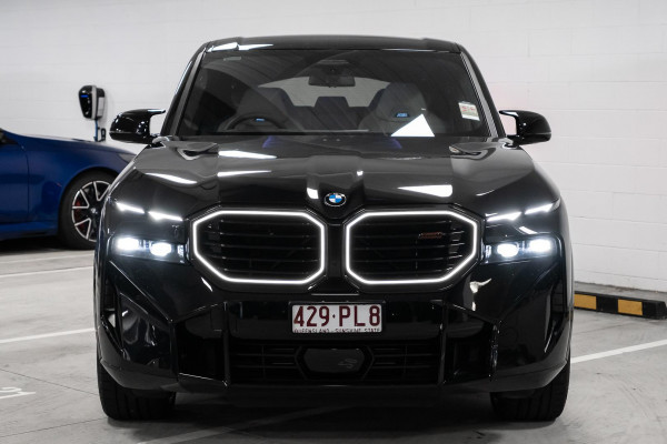 2025 BMW XM G09 Label SUV image 3